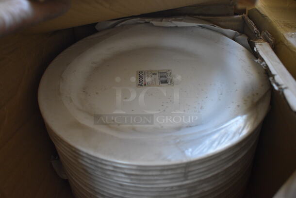 23 BRAND NEW IN BOX! Arcoroc White Ceramic Plates. 10.75x10.75x1. 23 Times Your Bid!