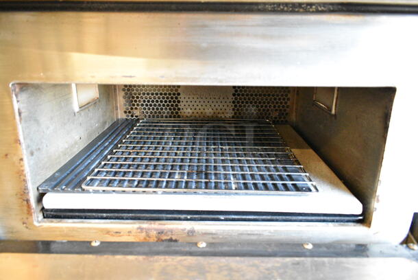 2017 Turbochef Encore 2 Stainless Steel Commercial Countertop Electric Powered Rapid Cook Oven. 208/240 Volts, 1 Phase.  - Image 4 of 5