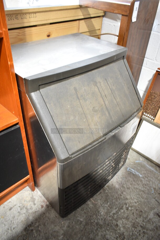Manitowoc QY0214A Stainless Steel Commercial Self Contained Ice Machine. 115 Volts, 1 Phase.  - Image 2 of 5