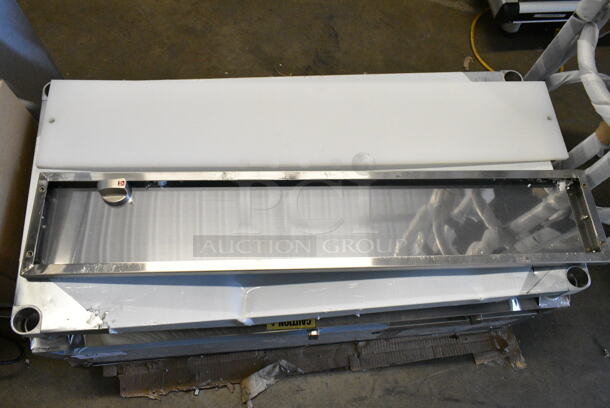BRAND NEW SCRATCH AND DENT! ServIt 423GST3WELP Stainless Steel Three Pan Open Well Liquid Propane Steam Table with Undershelf - 10,500 BTU.  - Image 4 of 7