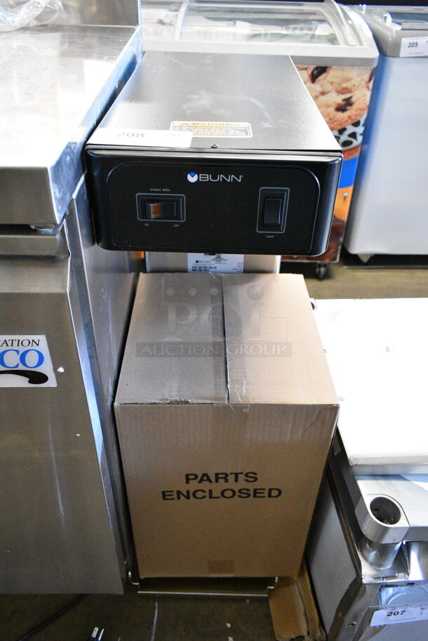 BRAND NEW SCRATCH AND DENT! 2024 Bunn TB3Q Stainless Steel Commercial Countertop Iced Tea Machine w/ Poly Brew Basket. 120 Volts, 1 Phase.  - Image 2 of 7
