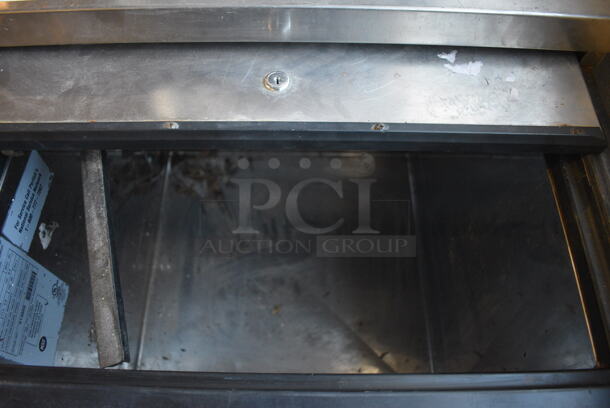 Perlick FR24AS Stainless Steel Commercial Bottle Back Bar Cooler. 115 Volts, 1 Phase. 24x24x34. Tested and Working! - Image 6 of 6
