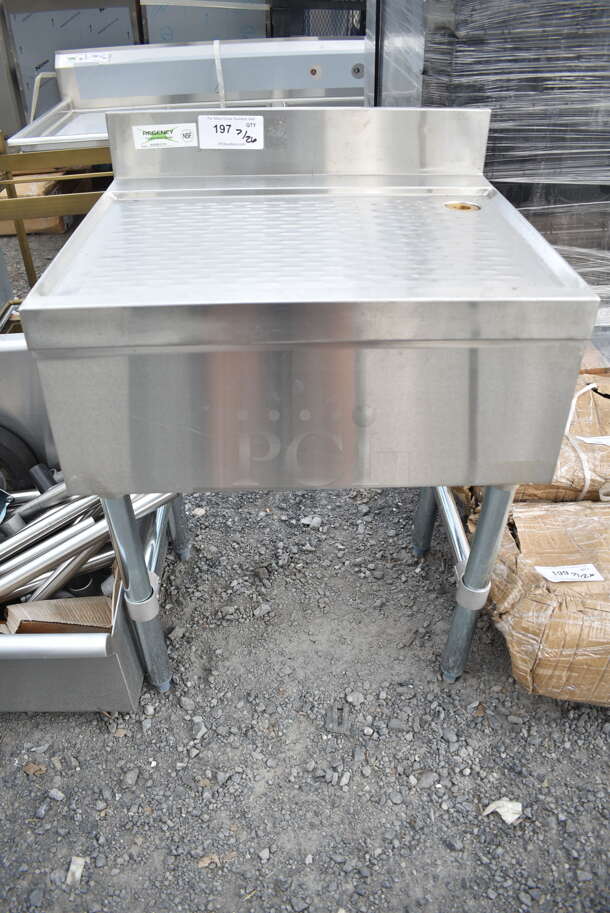 BRAND NEW SCRATCH AND DENT! Regency 600DBU2124 Stainless Steel Underbar Drainboard - Image 2 of 5