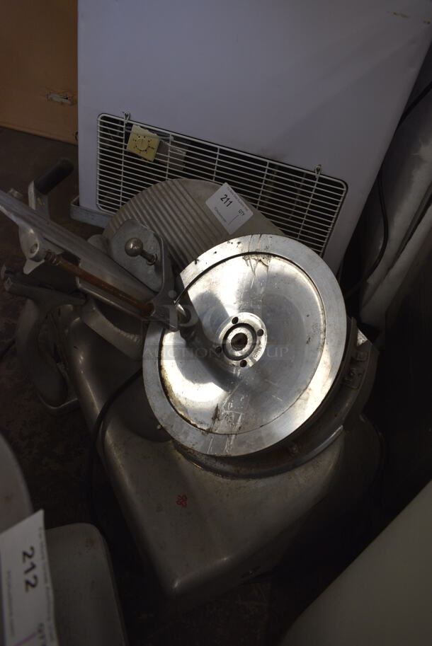 Berkel Model 808 Stainless Steel Commercial Countertop Meat Slicer. 115 Volts, 1 Phase. 28x20x19. Cannot Test Due To Missing Power Switch - Image 7 of 7
