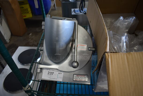 BRAND NEW SCRATCH AND DENT! Avantco 177MX20SHRDR Metal Commercial Pelican Head Shredder Attachment for MX20 - Image 2 of 6