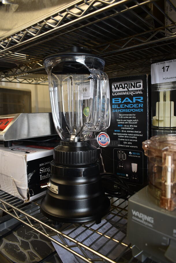 BRAND NEW SCRATCH AND DENT! 2023 Warring BB155 Metal Commercial Countertop 3/4 HP Drink Blender w/ Pitcher. 120 Volts, 1 Phase. Tested and Working! - Image 3 of 7