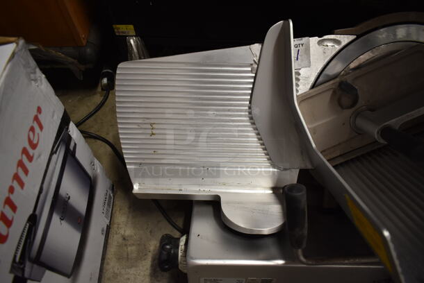 Bizerba GSP H Stainless Steel Commercial Countertop Meat Slicer. 120 Volts, 1 Phase. Tested and Working! - Image 6 of 10