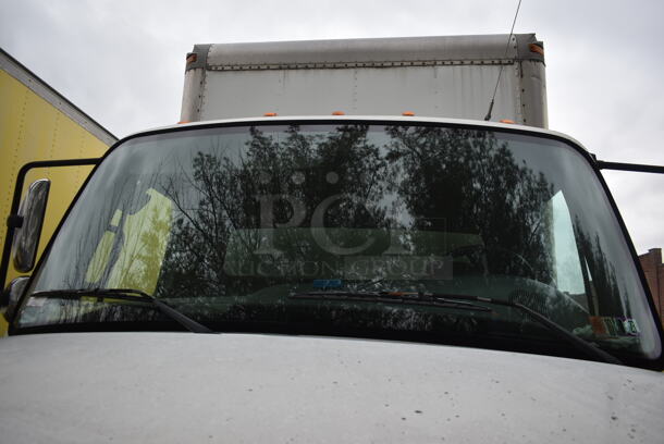 2005 Freightliner M2106 26' Forklift Rated Box Truck. VIN 1FVACXDC35HU97289. Odometer Reads 259,905. GVWR 33,000 Pounds. Vehicle Runs and Drives! Air Tanks are Holding Pressure. Clutch, Transmission, Air Brakes, Lights and Air Conditioning Are Working! Vehicle Runs and Drives! Title In Hand! See Lot 2 For Additional Pictures. - Image 9 of 12