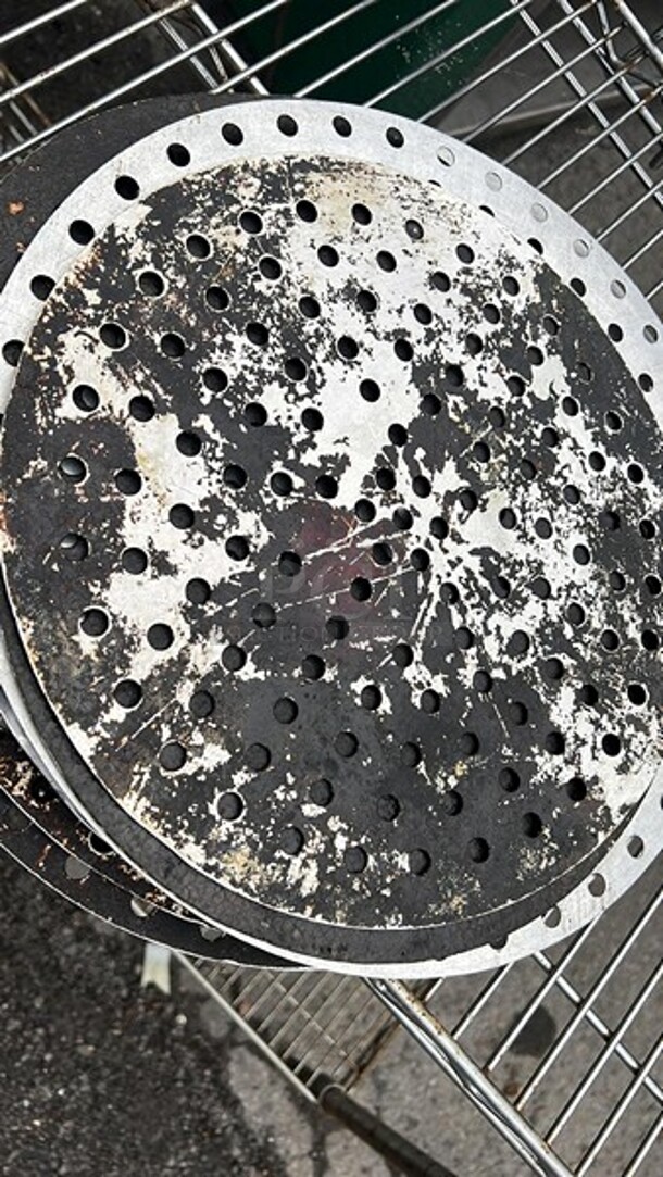 Pizza Tray  - Image 2 of 3
