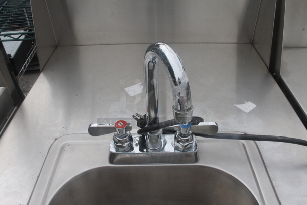 QualServ Stainless Steel Commercial Single Bay Portable Sink w/ Faucet and Handles on Commercial Casters. Bay 12.5x10.5x5 - Image 4 of 9