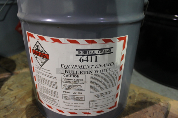 ALL ONE MONEY! PALLET LOT of Various Barrels Including 6411 Equipment Enamel, Tint-ayd EP 30-43 Light Lemon Yellow Oxide, Butt Putty Epoxy Crack Filler. BUYER MUST REMOVE. - Image 3 of 8