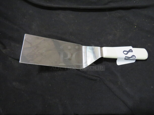 One Hamburger Turner. - Image 1 of 1