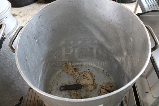 Metal Stock Pot. 19x16x19 - Image 3 of 3