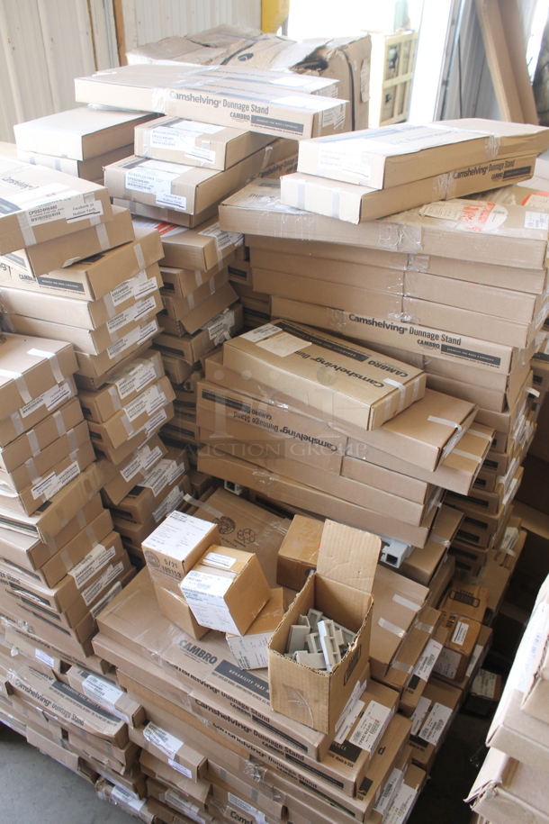 ALL ONE MONEY! PALLET LOT of NEW Cambro CPDS21H6480 Camshelving® Premium Dunnage Stand 21