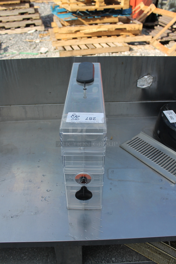 Clear Poly Hopper. - Image 2 of 4