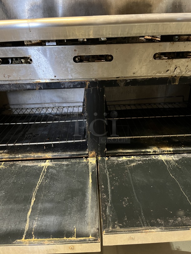 American Range 10 Burner with 2 Standard Ovens - Image 2 of 4