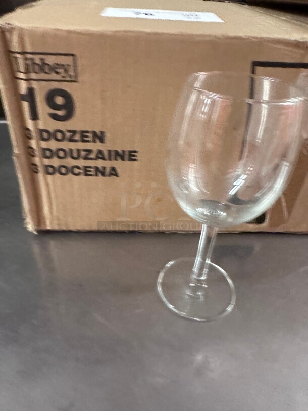 Libbey 19 Flare 11.5 oz. Customizable Wine Glass -  - Image 1 of 5