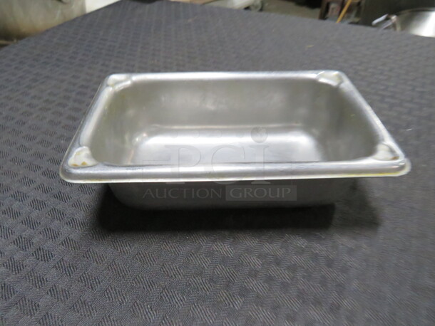 One 1/9 Size 2.5 Inch Deep Hotel Pan. - Image 1 of 1