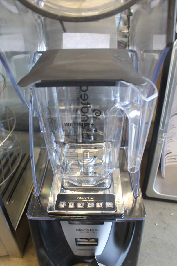BRAND NEW! Blendtec ICB5/ABC5 Connoisseur 825 with Sound Enclosure and 90 oz. WildSide+ Jar. 120 Volts, 1 Phase. Unit Has Only Been Used a Few Times! Tested and Working!
 - Image 4 of 6