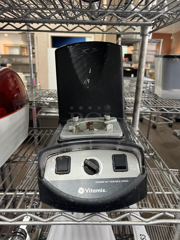 Vitamix XL Variable Speed Commercial Programmable Blender with 1.5 Gallon 120 volt NSF  No Jar  120 volt 4.2 HP motor  Tested and Working!