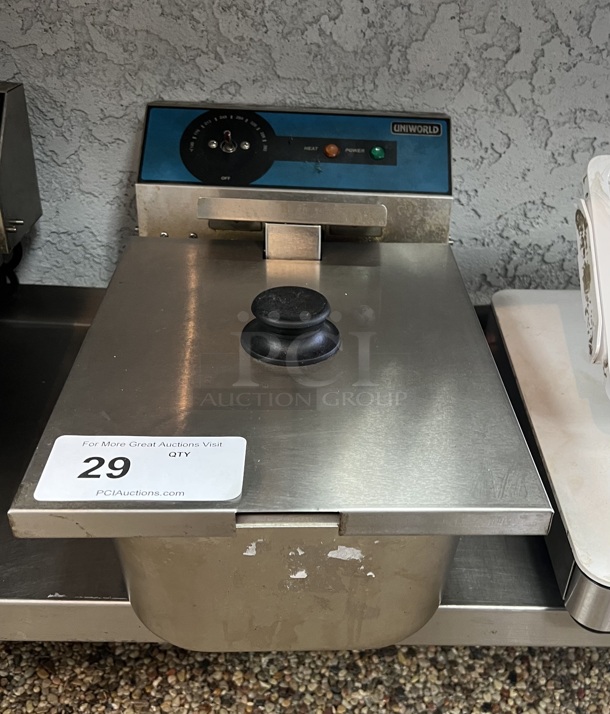 Uniworld UEF-101 Commercial Economy Deep Fryer 120V, Stainless by Uniworld. Tested and Working!