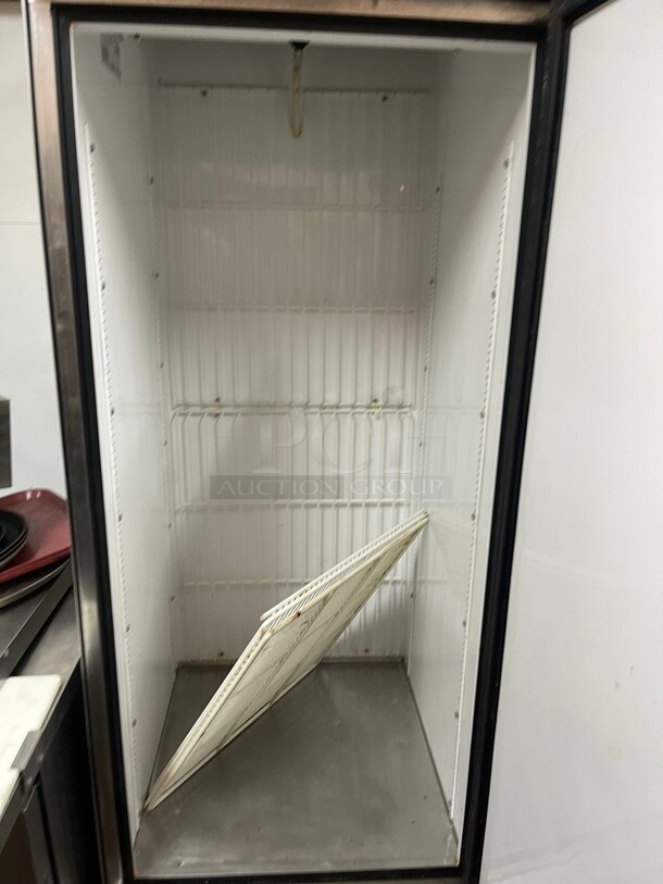Working! True T-23F Commercial One Door Freezer NSF 115 Volt Tested and Working! - Image 3 of 7