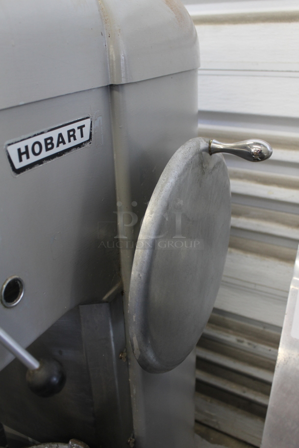 Hobart L 800 Metal Commercial Floor Style 80 Quart Planetary Dough Mixer w/ Stainless Steel Mixing Bowl, Bowl Dolly, Whisk and Paddle Attachment. 200 Volts, 3 Phase. - Image 3 of 11