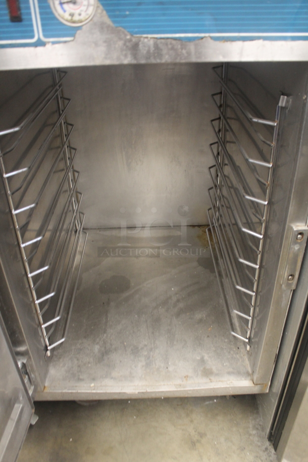 Alto Shaam 1000-UR/P Stainless Steel Commercial 2 Half Size Door Holding Cabinet on Commercial Casters. 208-240 Volts, 1 Phase.  - Image 6 of 7