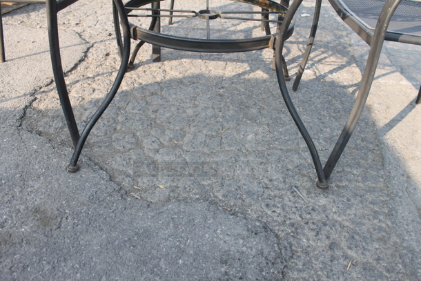 5 Piece Outdoor Set Including Round Lattice Dining Table And 4 Lattice Style Chairs. Cosmetic Condition May Vary. 5 Times Your Bid! Chairs: 23X22x34.5 - Image 4 of 7