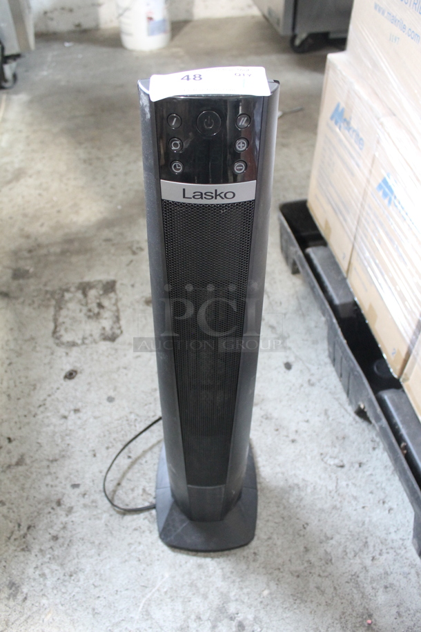 Lasko CT32791 Floor Style Portable Air Heater. 120 Volts, 1 Phase. Tested and Working! - Image 1 of 6