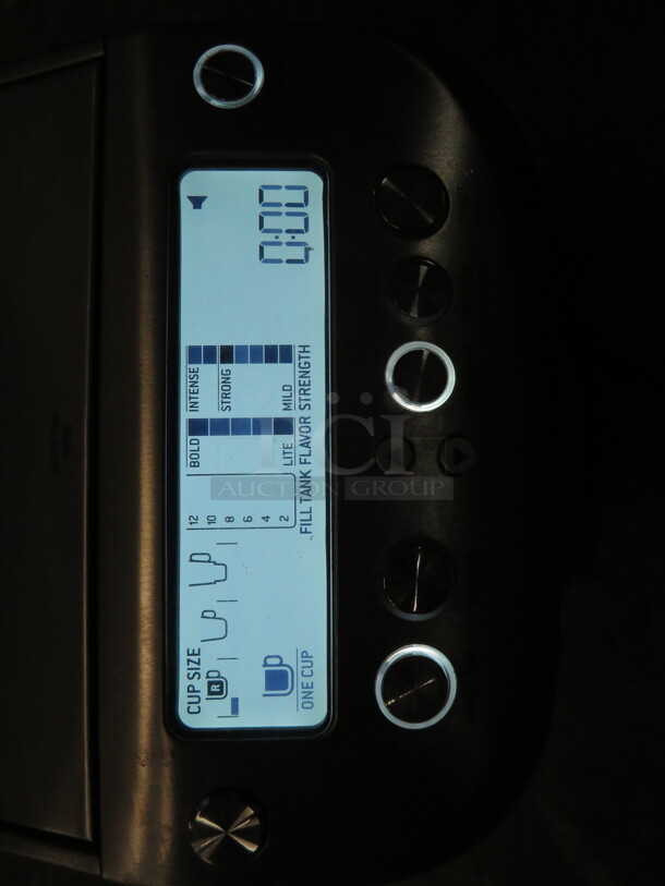 One WORKING Breville Coffee Maker. #BDC600XL. 120 Volt.  - Image 2 of 2