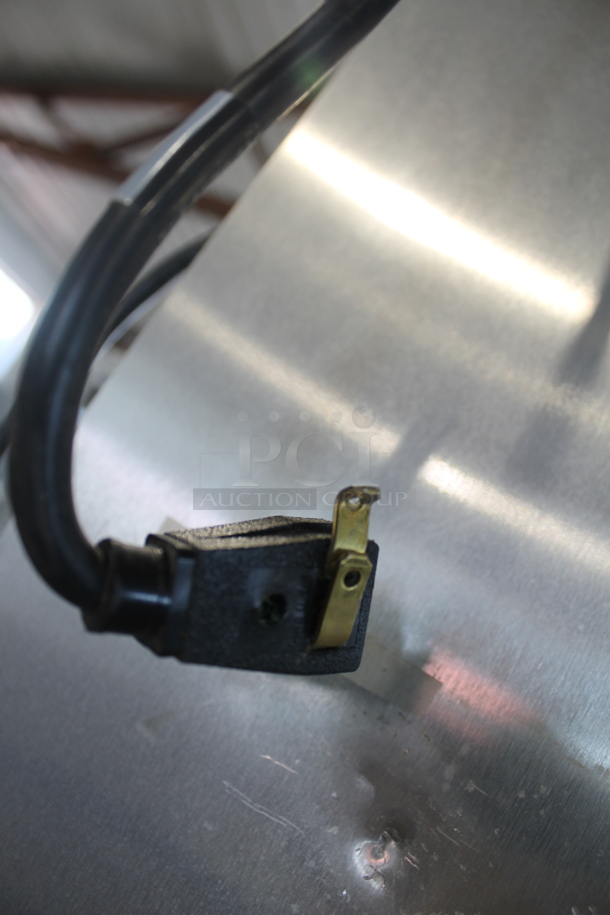 2015 True TG2R-2S ENERGY STAR Stainless Steel Commercial 2 Door Reach In Cooler w/ Poly Coated Racks on Commercial Casters. 115 Volts, 1 Phase. Tested and Working! - Image 10 of 10