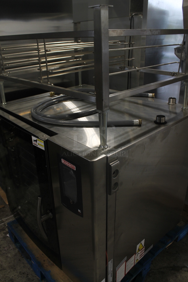 BRAND NEW SCRATCH AND DENT! Blodgett BLCT102E/CPE 2.10 Stainless Steel Commercial Electric Powered Combi Convection Oven w/ View Through Door, Metal Oven Racks and Stand. 208 Volts, 3 Phase.  - Image 2 of 9