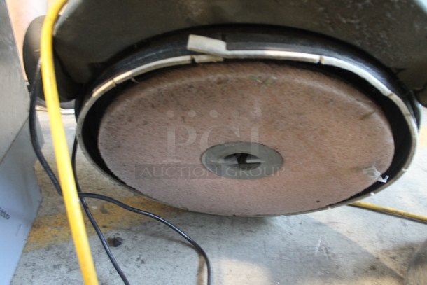 Nilfisk Advance Advolution 20XP Commercial Floor Buffer Burnisher. 208 Volts, 1 Phase. Tested and Working! - Image 5 of 6