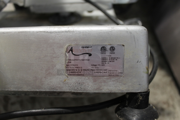 Avantco 177SL312 Stainless Steel Commercial Countertop Meat Slicer. 110-120 Volts, 1 Phase. Tested and Working!
 - Image 4 of 4