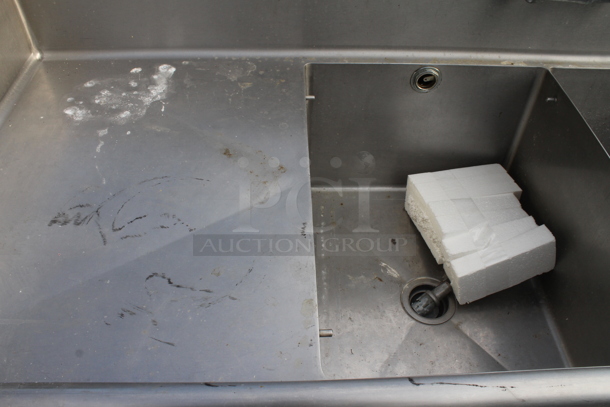 Stainless Steel Commercial 3 Bay Sink w/ Dual Drain Boards, Faucet, 2 Handles and 2 Under Shelves. Bays 20x26. Bays 21x28 - Image 2 of 6