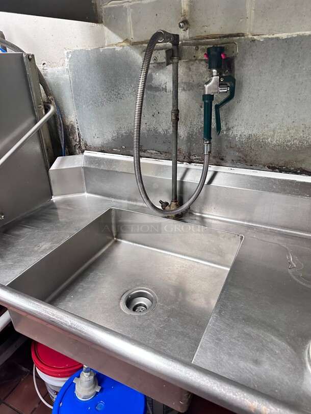 Clean! Regency 16 Gauge 48 inch  Soiled / Dirty Dish Table - Right Drainboard NSF Buyer Must Remove - Image 4 of 5