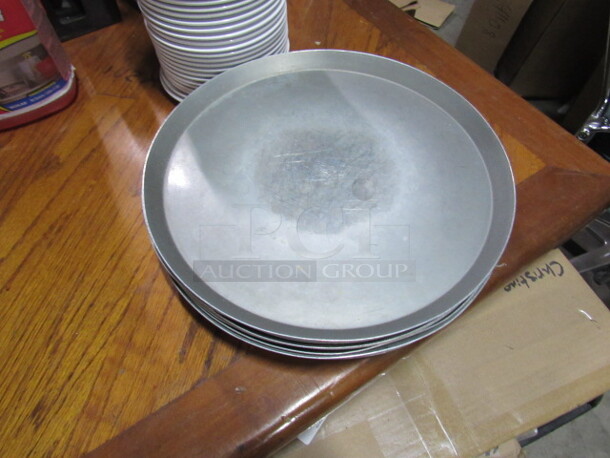 13 Inch Aluminum Pizza Pan. 13XBID