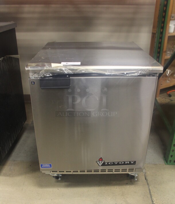 NEW! Victory Model BUR27SST Commercial Stainless Steel Single Door Undercounter Refrigerator/Cooler On Casters. 28x31.5x34. 115V/60Hz. 