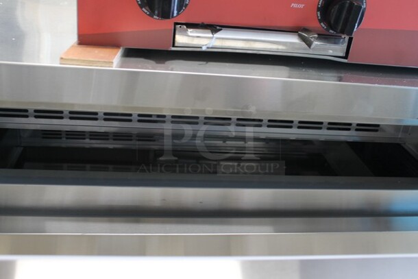 BRAND NEW SCRATCH AND DENT! 2023 Avantco 178CBE84HC Stainless Steel Commercial 4 Drawer Chef Base. 115 Volts, 1 Phase. Cannot Test. - Image 7 of 10