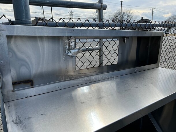 5' Stainless Steel Commercial Grease Hood w/ Make Up Fan Frame. 62x58x24 - Image 4 of 4
