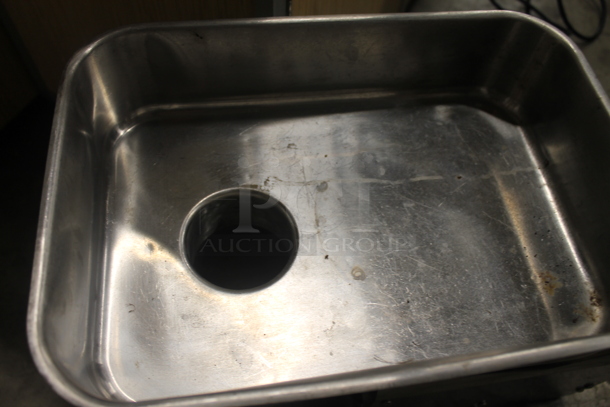 Weston 08-2201-W Stainless Steel Commercial Countertop #22 Size Meat Grinder w/ Tray. 120 Volts, 1 Phase. Tested and Working! - Image 4 of 6