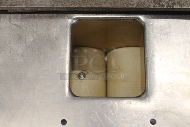 Hollymatic Metal Commercial Countertop Patty Former. Tested and Working! - Image 3 of 7