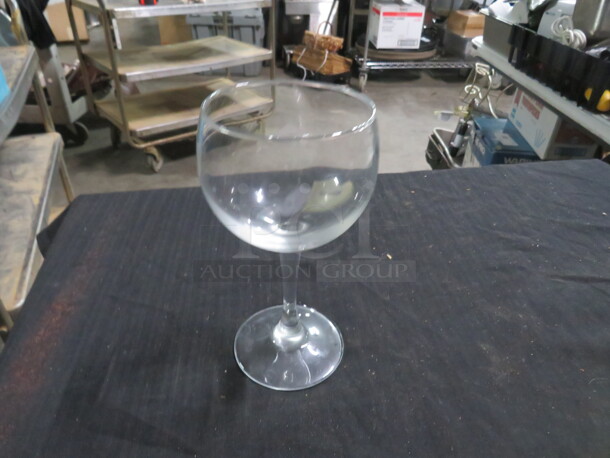 Stem Wine Glass. 15XBID
