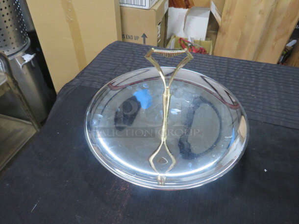 One 13 Inch Serving Dish. - Image 1 of 1