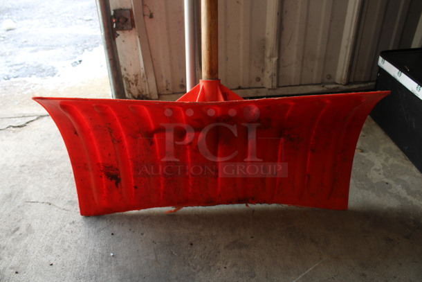 ALL ONE MONEY! Lot of 2 Items; Shovel and Swiffer. 49", 55" - Image 2 of 3