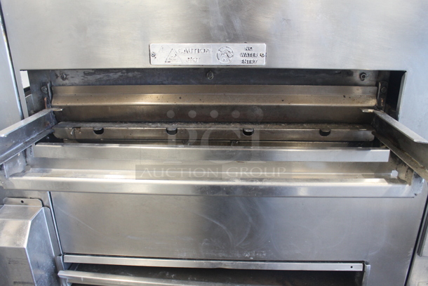 Duke Stainless Steel Commercial Natural Gas Powered Charbroiled Burger Grill on Metal Legs. - Image 4 of 10