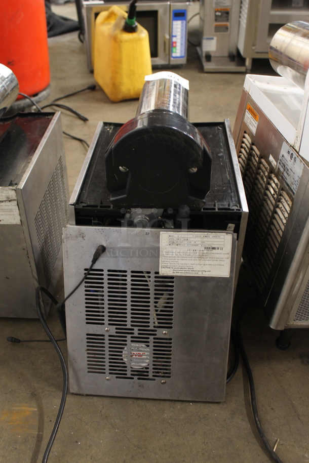 Vevor SC 1 Stainless Steel Commercial Countertop Single Hopper Slushie Machine. Missing Hopper. 110 Volts, 1 Phase. Tested and Working! - Image 3 of 4