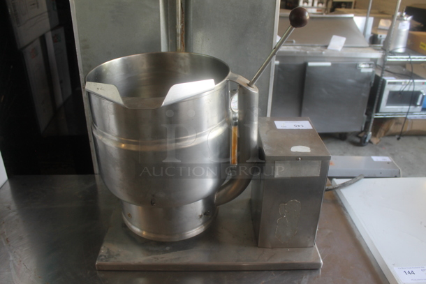 Groen Stainless Steel Commercial Countertop Electric Powered Tilting Steam Kettle. 250 Volts, 1 Phase. - Image 1 of 9