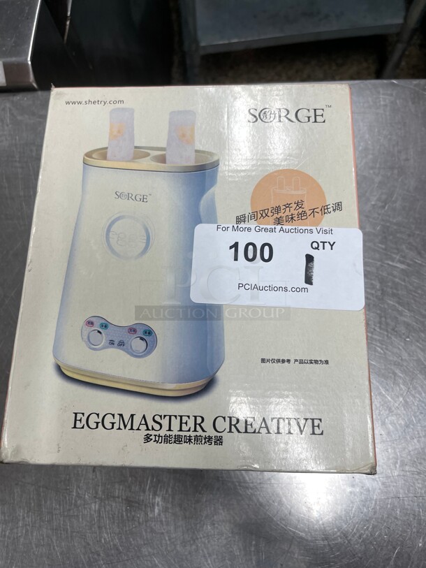 Brand New! Eggmaster creative Egg Creative Shapes 115 Volt Tested and Working!